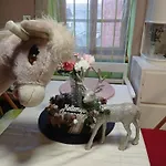 Poni Kucko Vendeghaz Es Minifarm Hosszuvoelgy