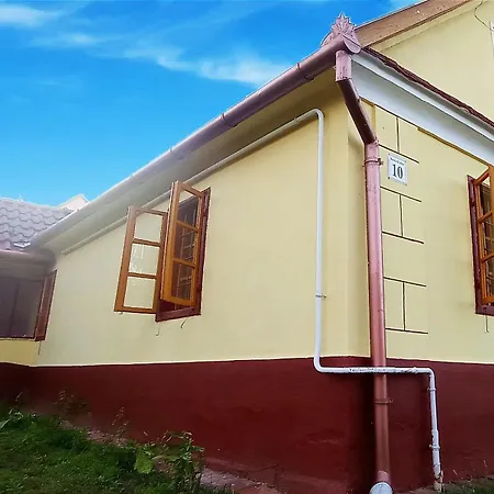 Poni Kucko Vendeghaz Es Minifarm Casa vacanze *