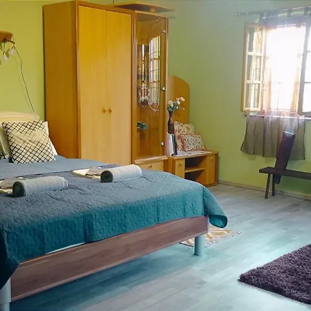 Poni Kucko Vendeghaz Es Minifarm Holiday home *